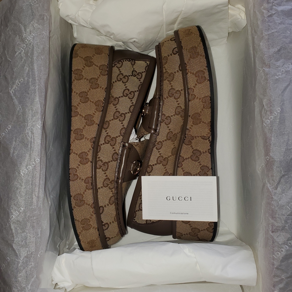 Gucci Tan Leather Interior Slip-On Loafers - Picture 4 of 7